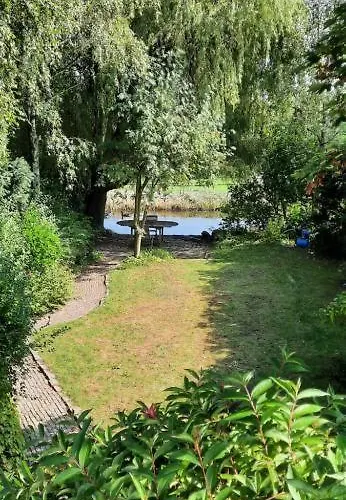 Bed & Breakfast Blrk 285 Rotterdam